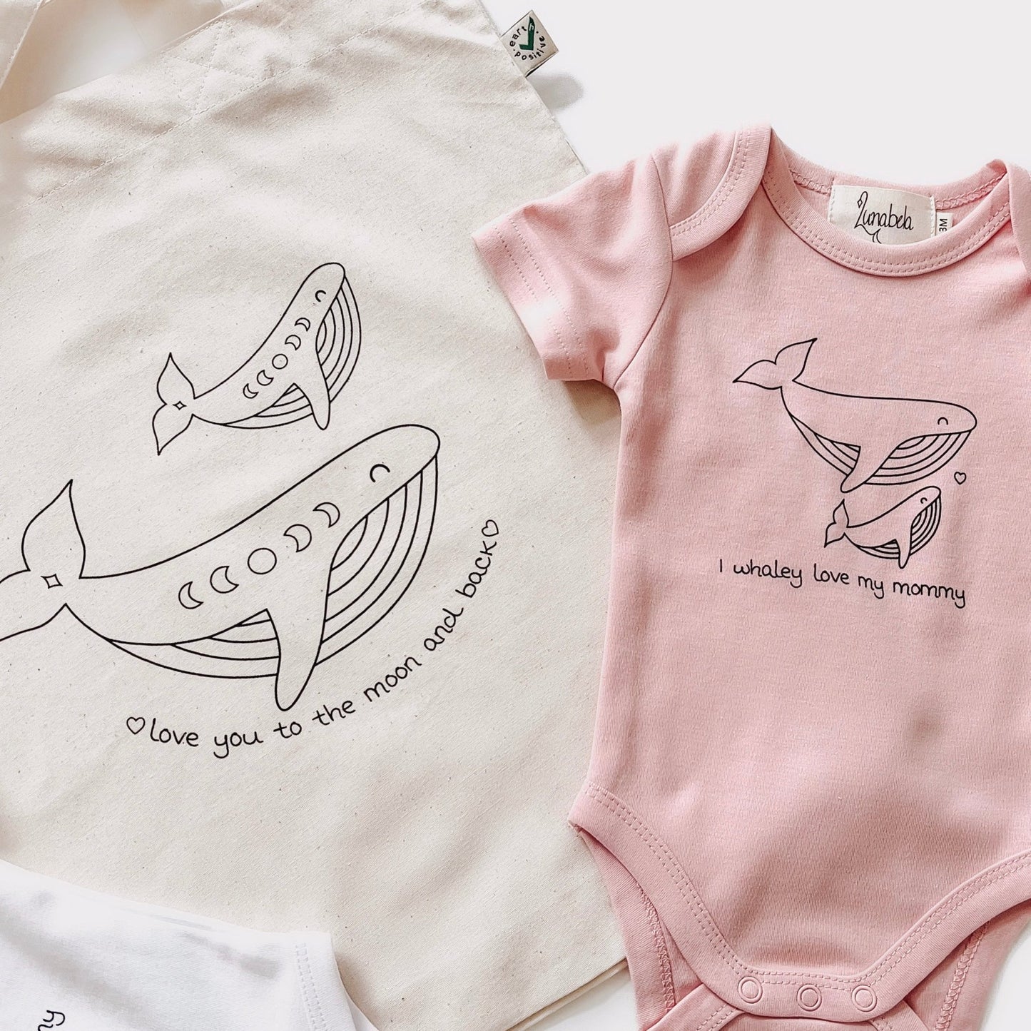 I Whaley ♥ My Mommy Bodysuit - Lunabela